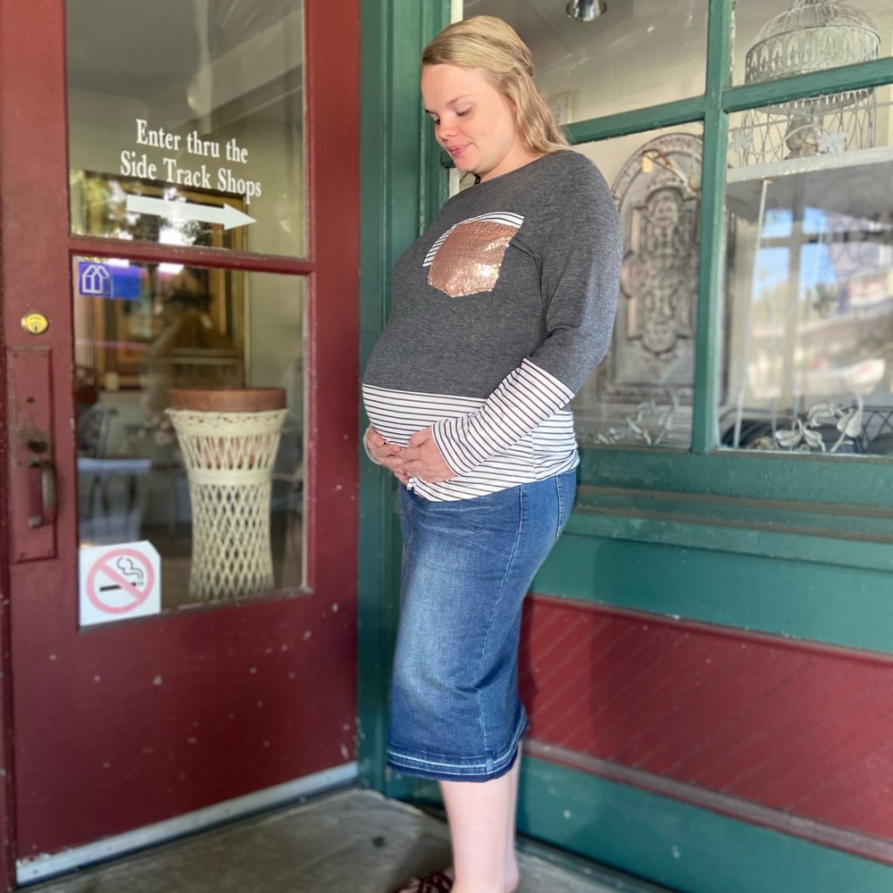 Maternity denim skirt